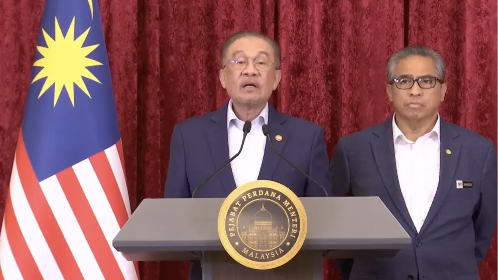 馬來西亞總理安華宣布內閣改組