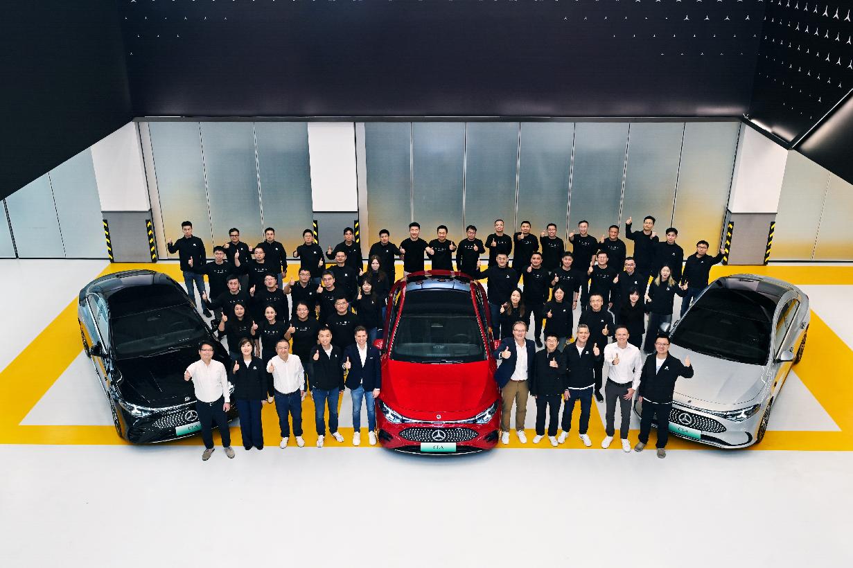 1758847809366287.jpeg 4.jpeg