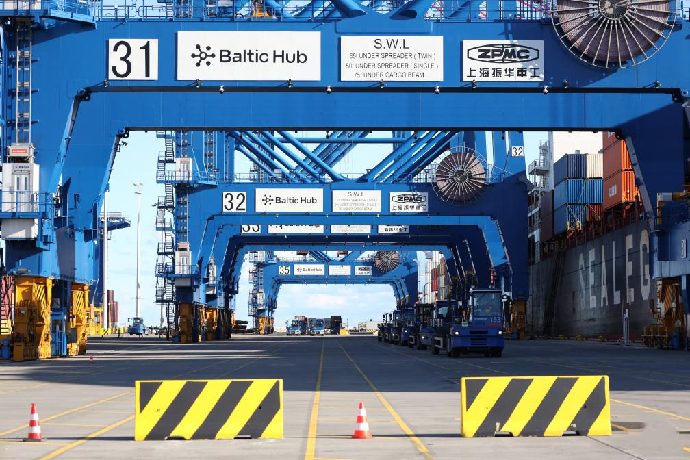 1760924134391425.jpg 5。1.jpg